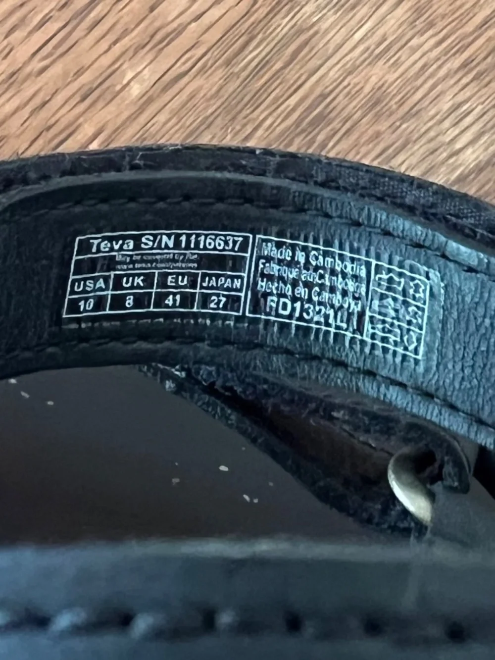 Teva Leather Sport Sandals Normcore Strappy Unisex (M10)